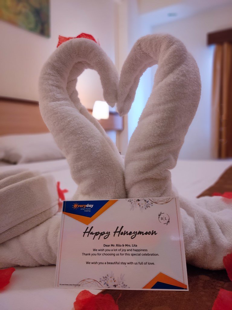 room_decoration (2) (Medium)