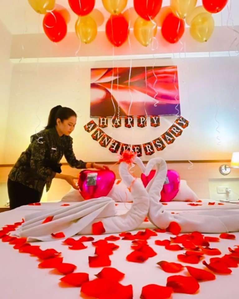 room_decoration (5) (Medium)